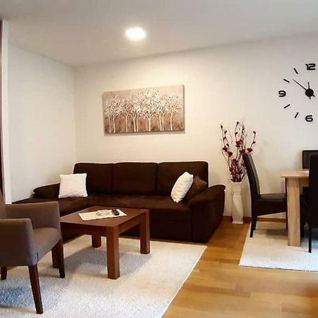 Lux Apartment Lazarevic Zlatibor Esterno foto